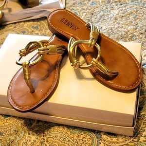 Franco Sarto gold flip flops sandles